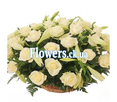 Корзина роз и альстромерий №433