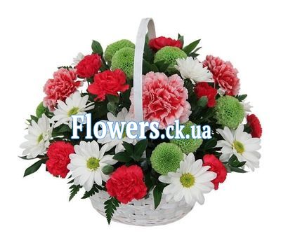 Білі лілії та гвоздики у кошику