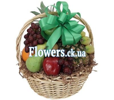 Кошик із фруктами для чоловіка