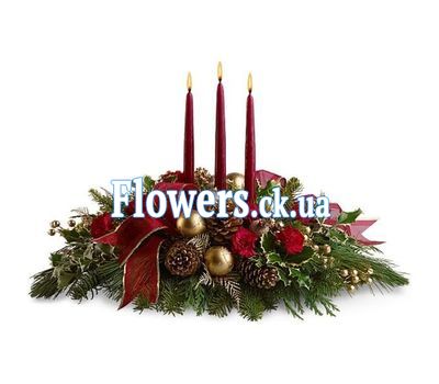 Різдвяна композиція зі свічками