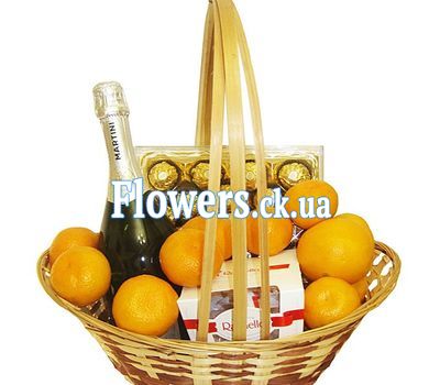 Подарочная корзина с шампанским и мандаринами №663